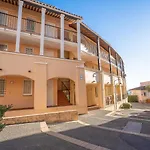 L'esquinade - J2 206 By Interhome *