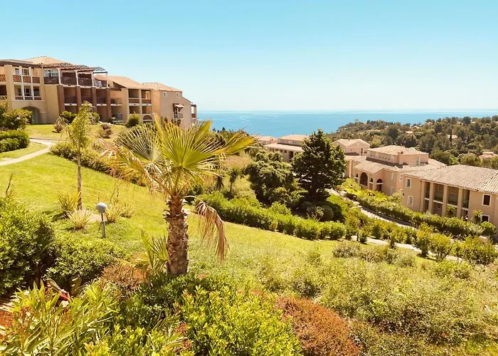 L'esquinade - J2 206 By Interhome Saint-Raphaël